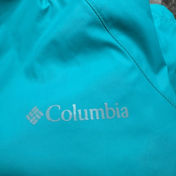 SOLD: Columbia Windbreaker - Picture 8 of 8